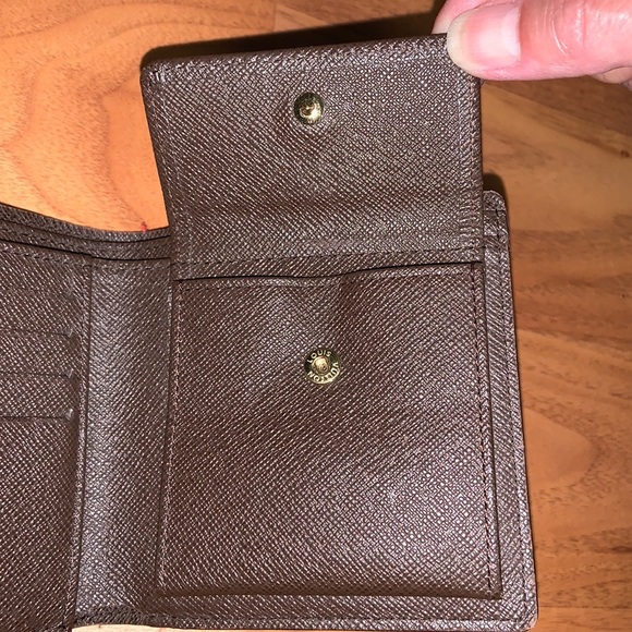 Authentic Louis Vuitton Damier Ebene Marco Bifold Leather Wallet - Picture 9 of 14